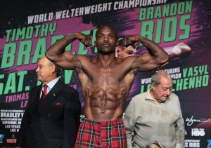 Nov 6, 2015, Las Vegas,Nevada   ---  WBO Welterweight Champion  Timothy "Desert Storm" Bradley Jr. and  former world champion Brandon Rios weigh in for their upcoming world title fight, Saturday, Nov. 7, at the Thomas & Mack Center in Las Vegas on HBO.  --- Photo Credit : Chris Farina - Top Rank (no other credit allowed) copyright 2015