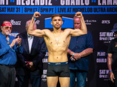 Resendiz Shocks Plant; Wins Super Middle Title Via Split Decision