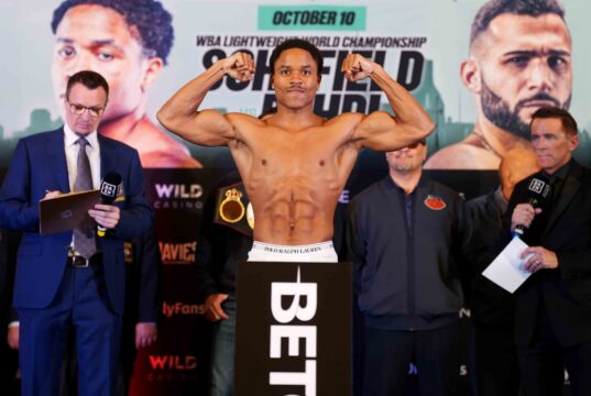 Schofield Decisions Bahdi; Wins WBA Lightweight Title